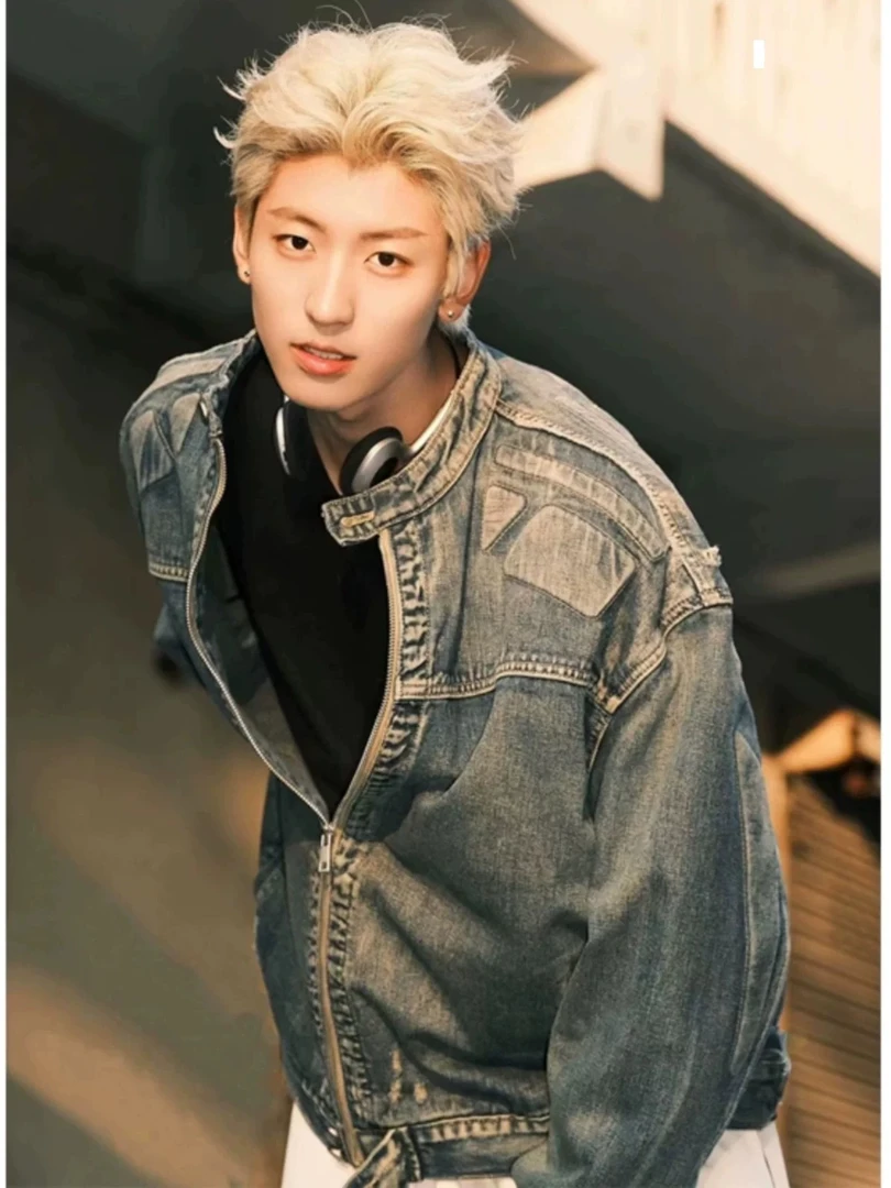 美式复古牛仔外套高级感做旧个性破洞宽松高街潮牌夹克男