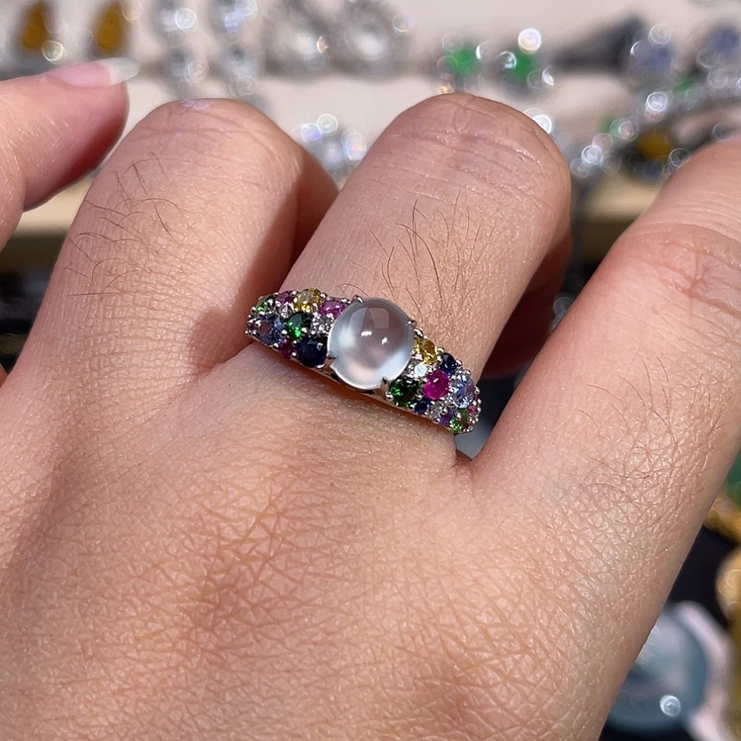 翡翠18K金镶嵌戒指多宝