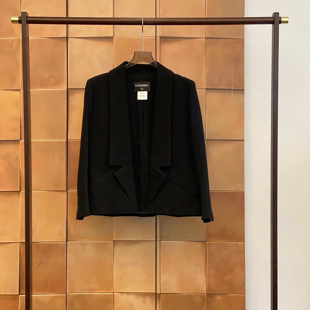 99新 Chanel/香奈儿 经典黑色闪金外套/42码/存放品/29695