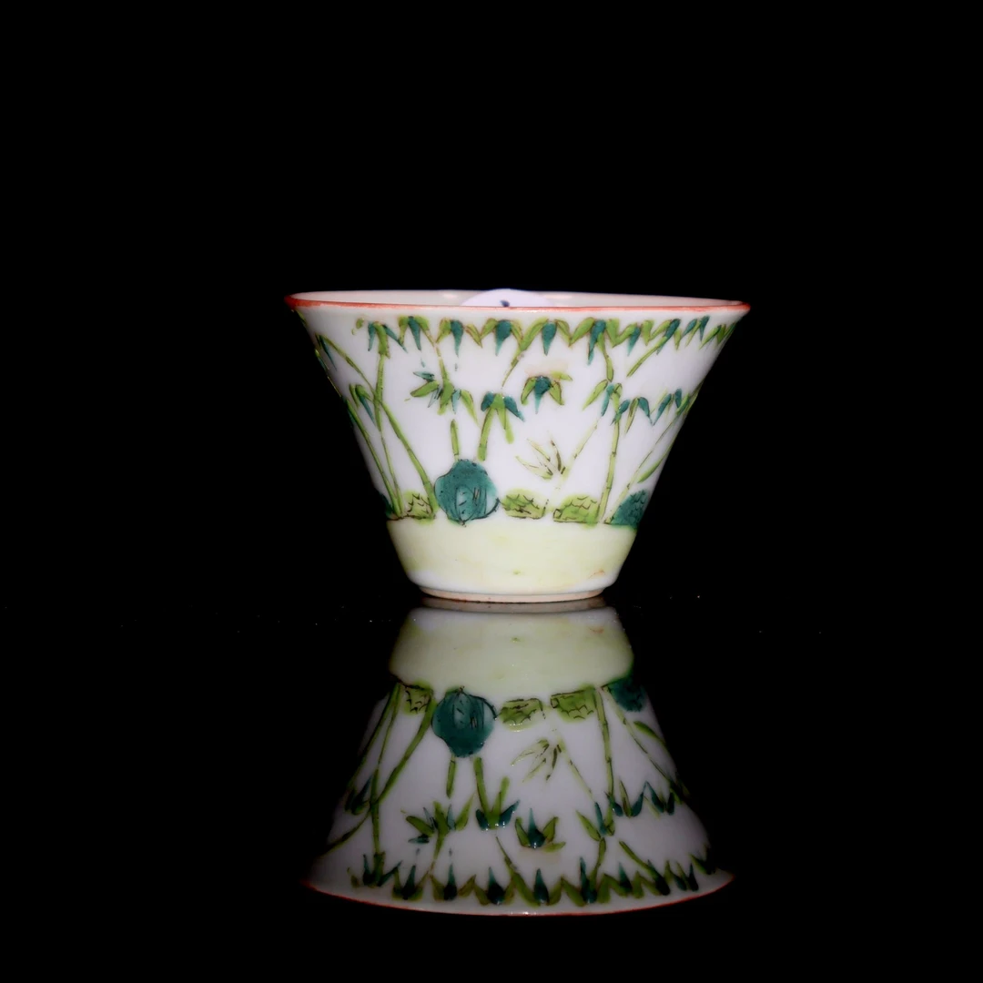 36:清晚期粉彩翠竹纹杯