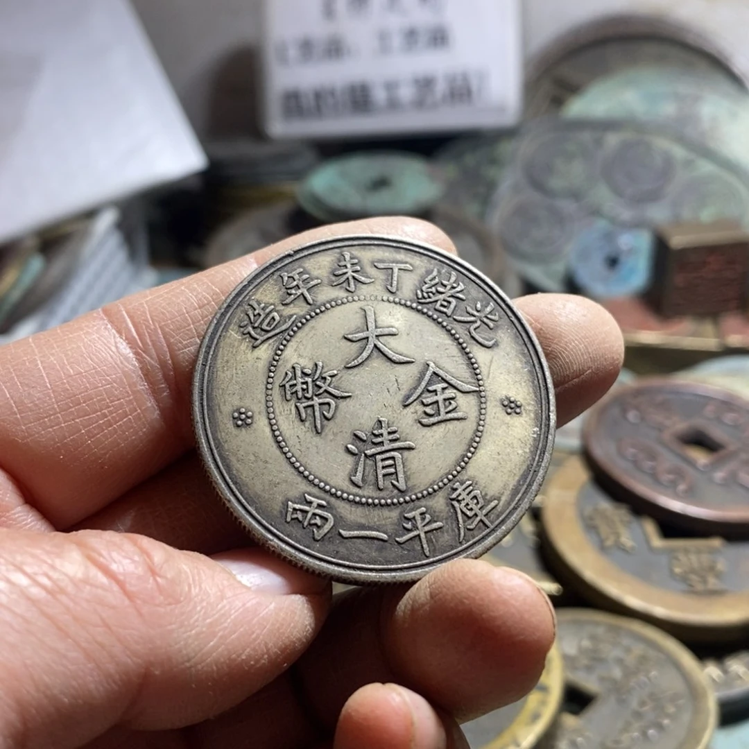 铜现代工艺品学习币