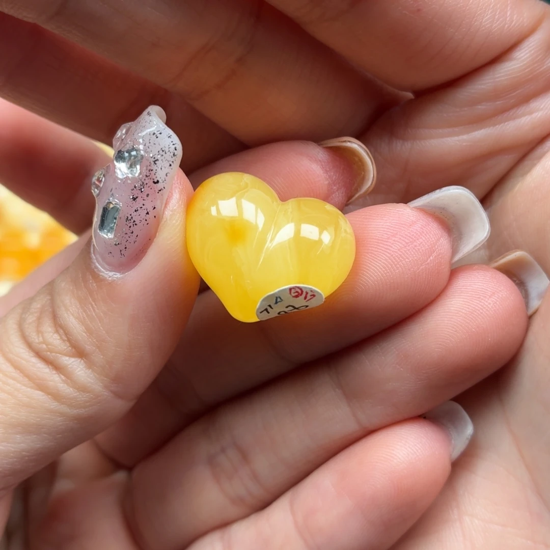 蜜蜡未镶嵌裸石蜜蜡