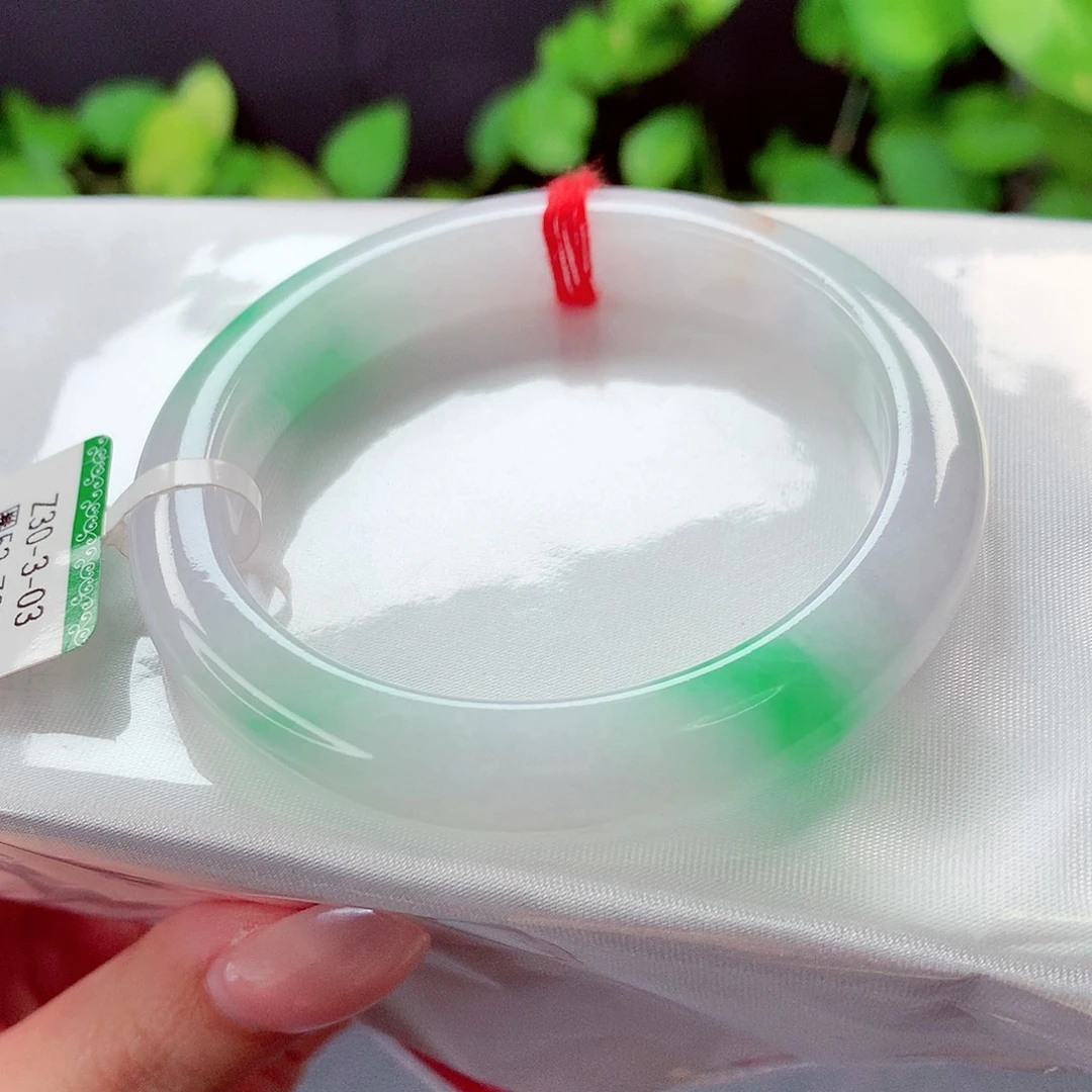 翡翠未镶嵌手镯缅甸天然a货翡翠手镯