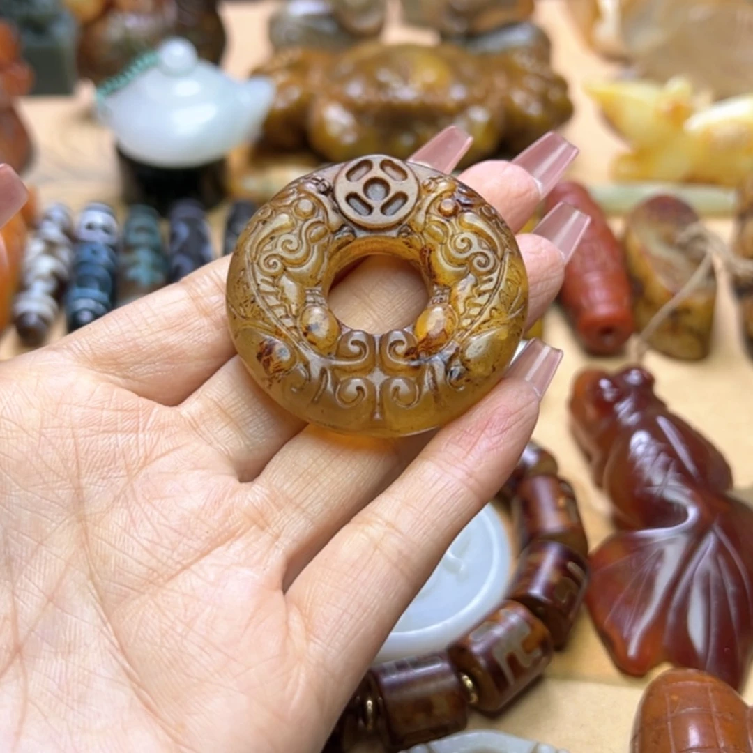 【闪购商品】蛇纹石玉颈饰未镶嵌