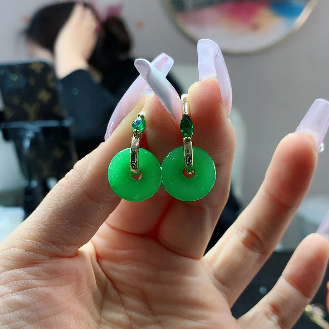 【闪购商品】红宝石耳饰未镶嵌