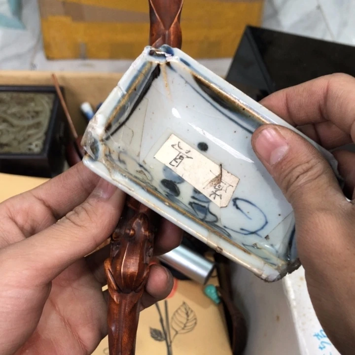 陶瓷孤品单件车里拍