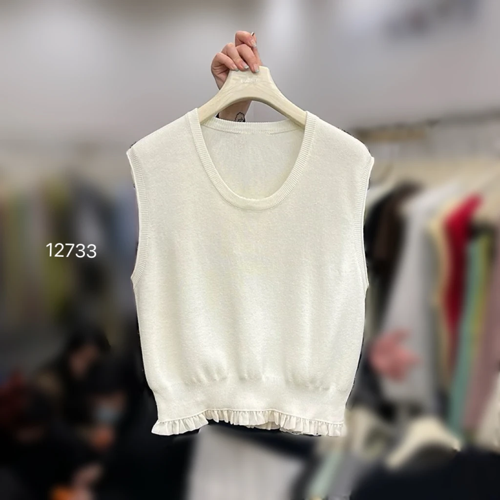 12733（部分无水洗唛，介意慎拍）WANGDAN新款下摆花边拼接背心