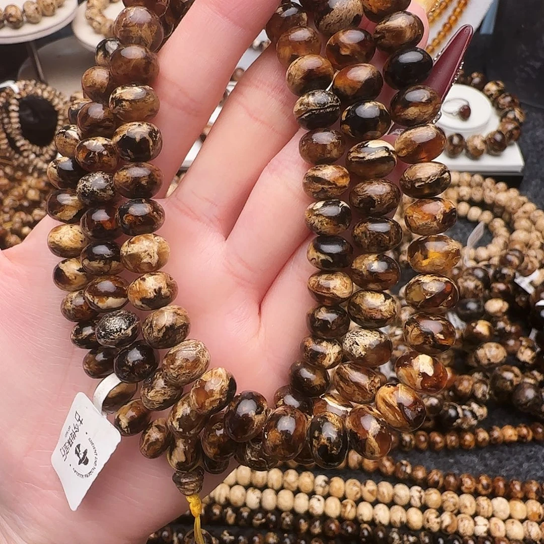 琥珀未镶嵌手链抚顺琥珀