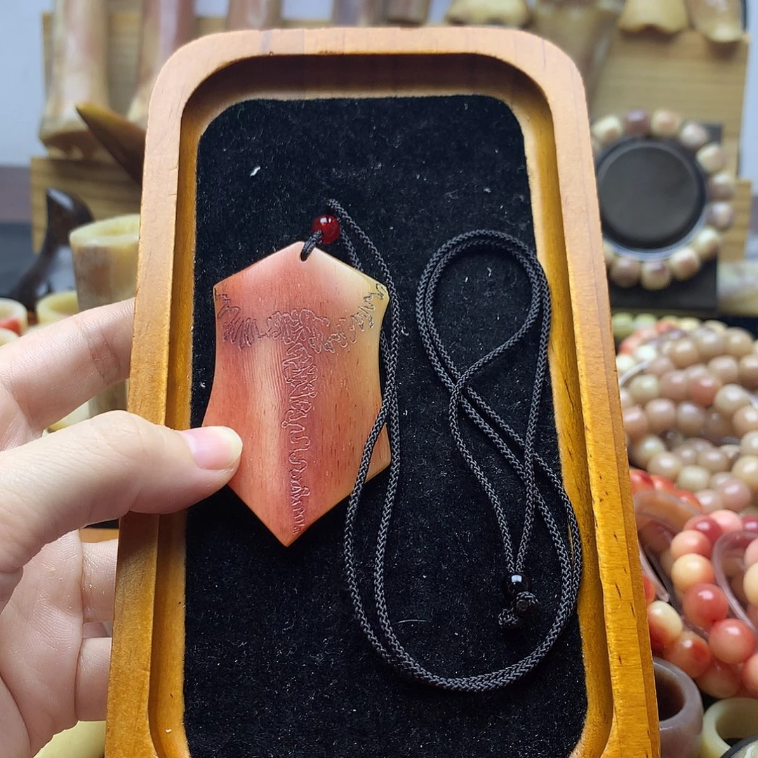 其他老料大骨牌吊坠