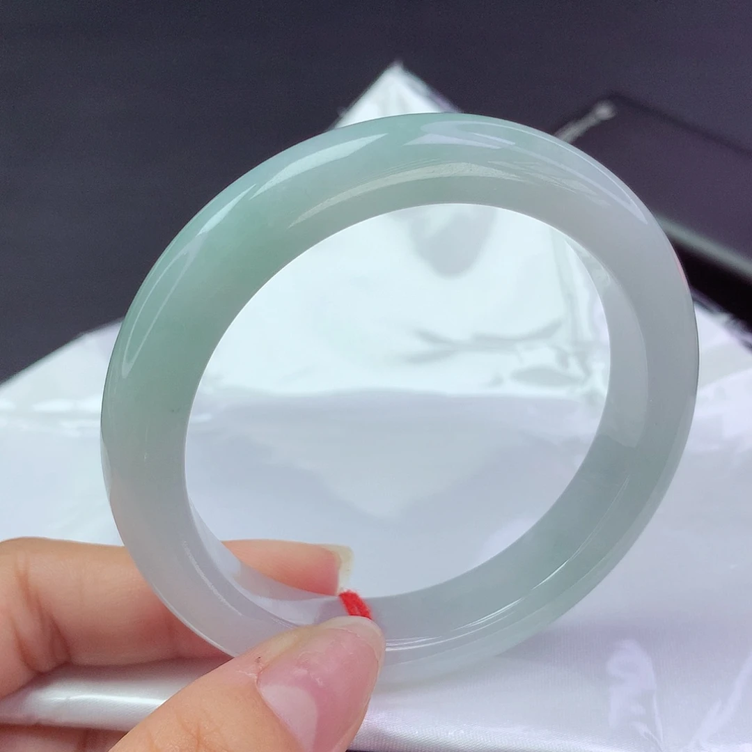 【闪购商品】翡翠手镯未镶嵌a 191123