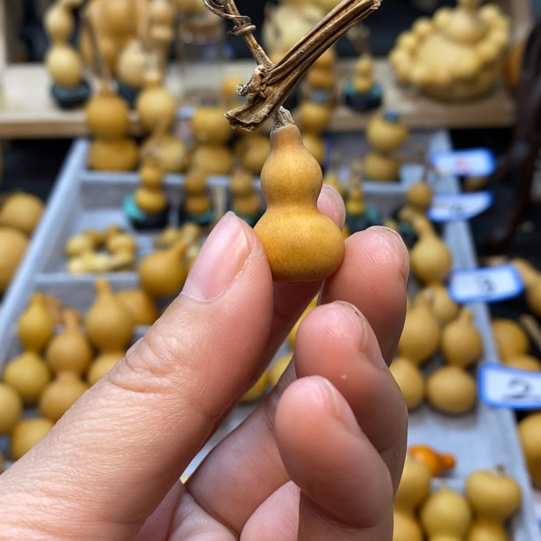 t***2直播间手把手小葫芦