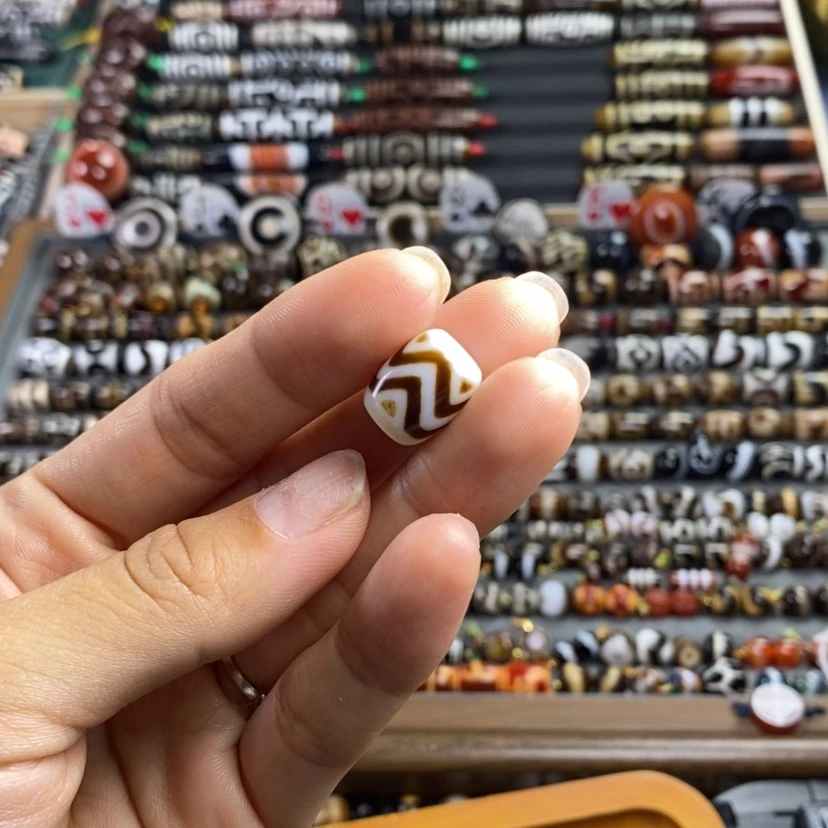 【闪购商品】未镶嵌单珠玛瑙/玉髓呼****ᶻ