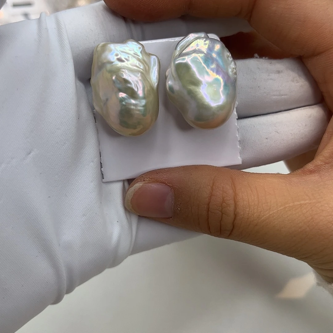 银S925镶嵌耳饰淡水珍珠
