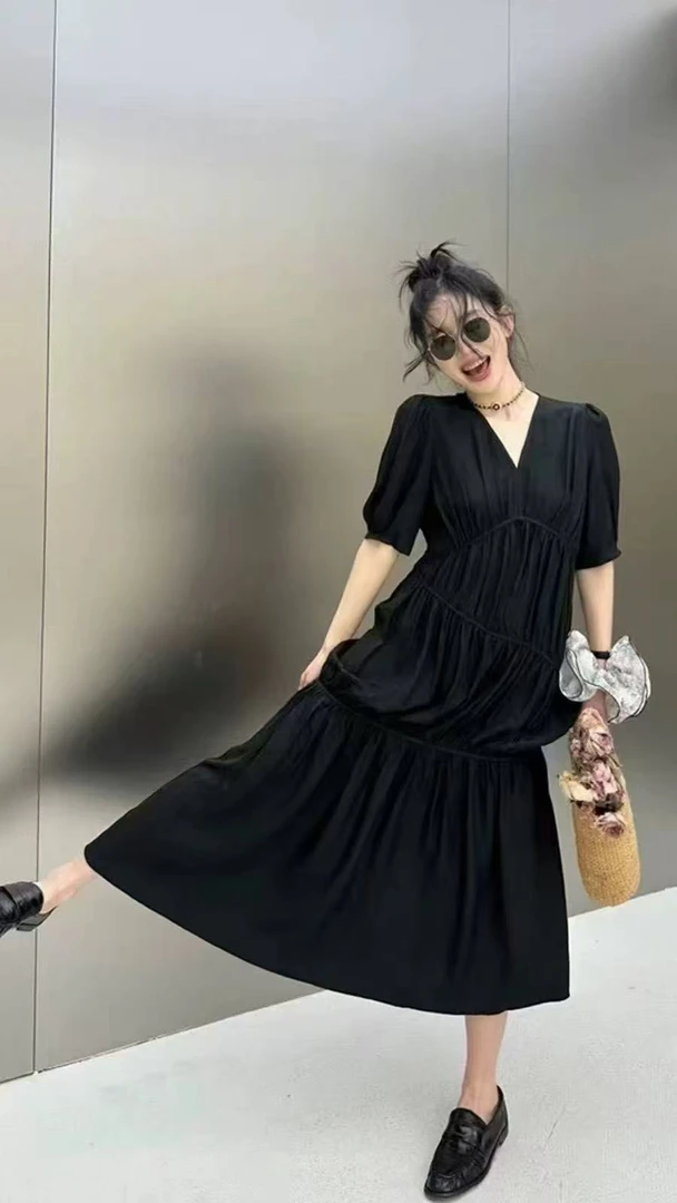 设计师款软糯显瘦连衣裙LYQ-0852