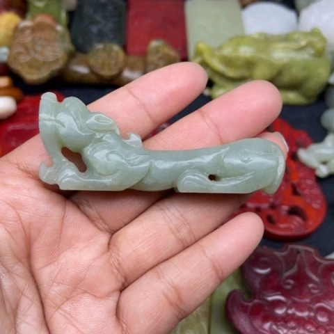 和田玉颈饰未镶嵌66