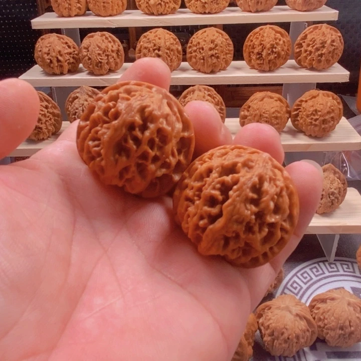 把件文玩核桃苹果圆