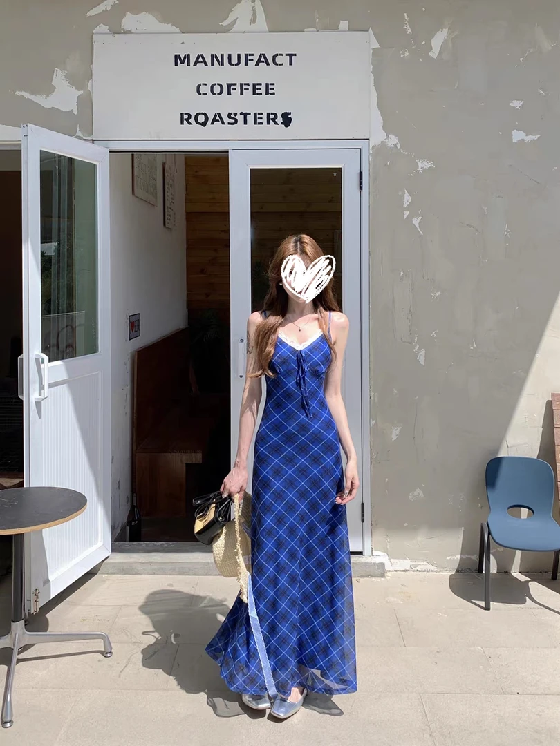 「半夏风铃」绝美漂亮克莱因蓝格纹吊带连衣裙女纯欲甜辣风掐腰长裙