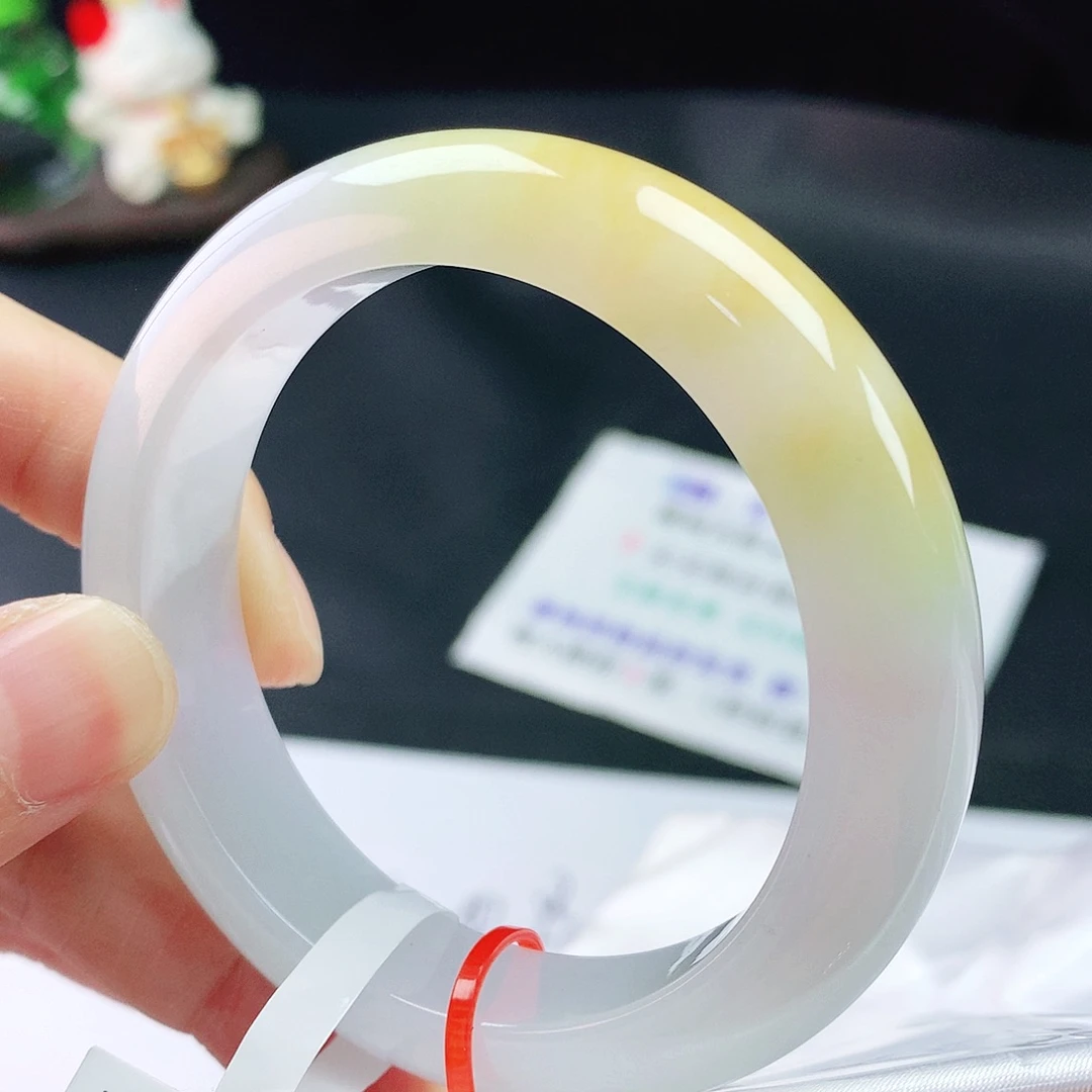 翡翠手镯未镶嵌51+圈