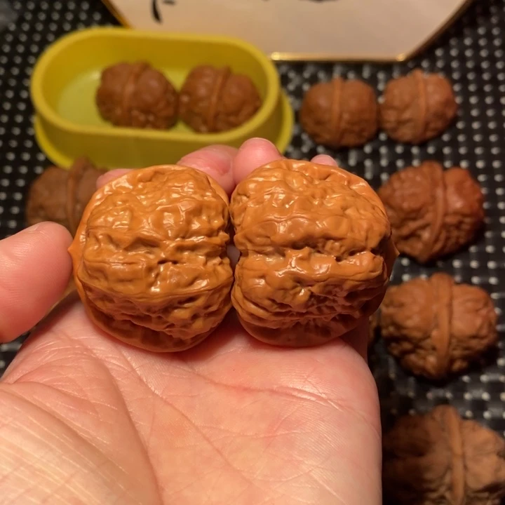 把件文玩核桃39尺开背大腿肌肉蛙
