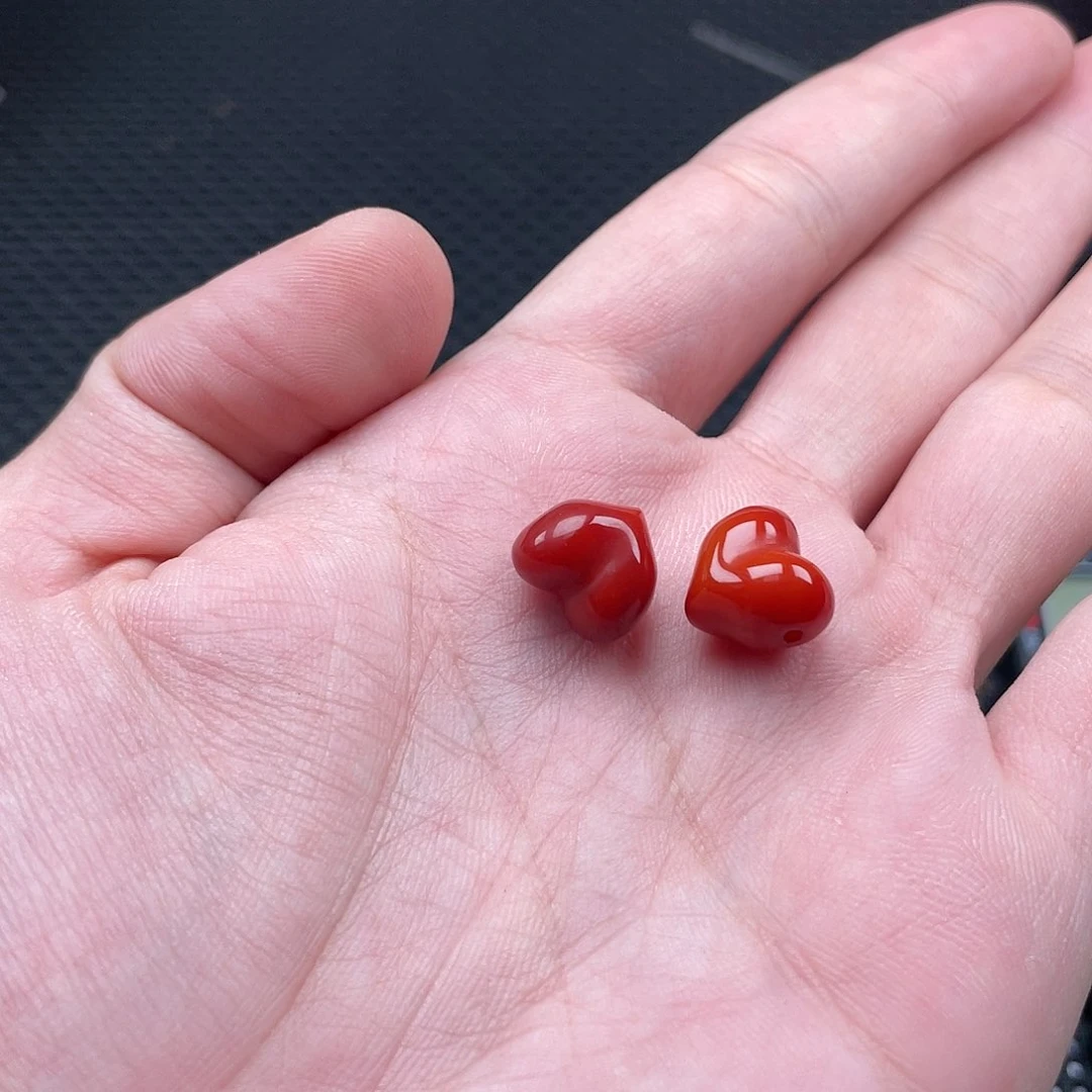 南红玛瑙11*13柿子红左右孔屁桃一组2颗未镶嵌