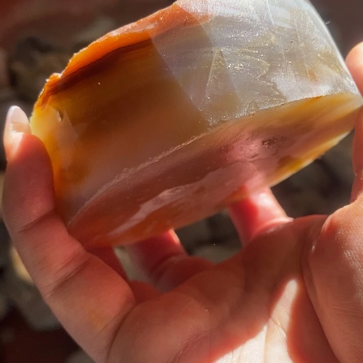 吾***在定制玛瑙玛瑙手镯不退换68轮胎