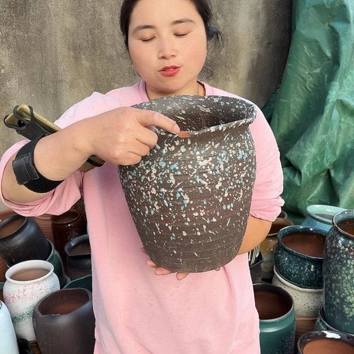 口25高25瑕疵一个。