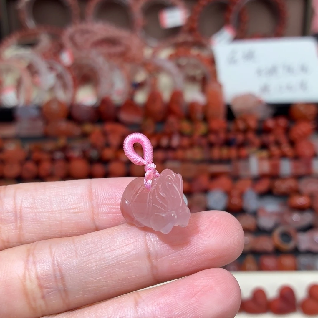 南红玛瑙未镶嵌颈饰马上有钱