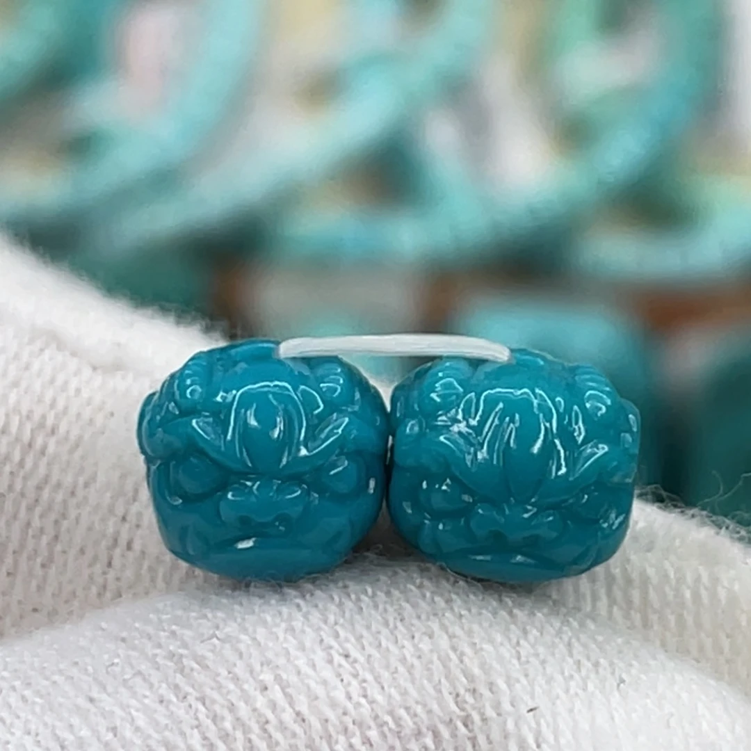 绿松石未镶嵌挂件