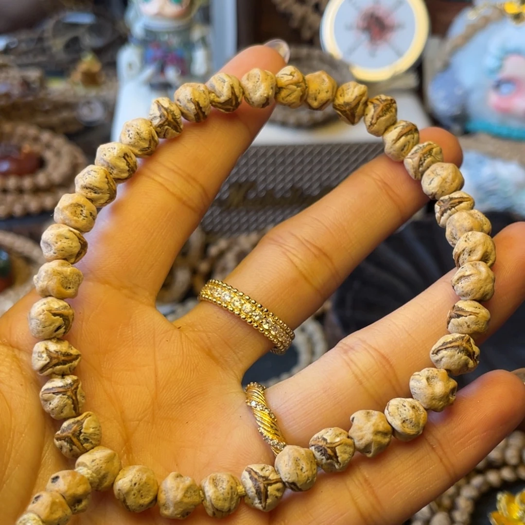 可****吊坠柏香籽/百香籽