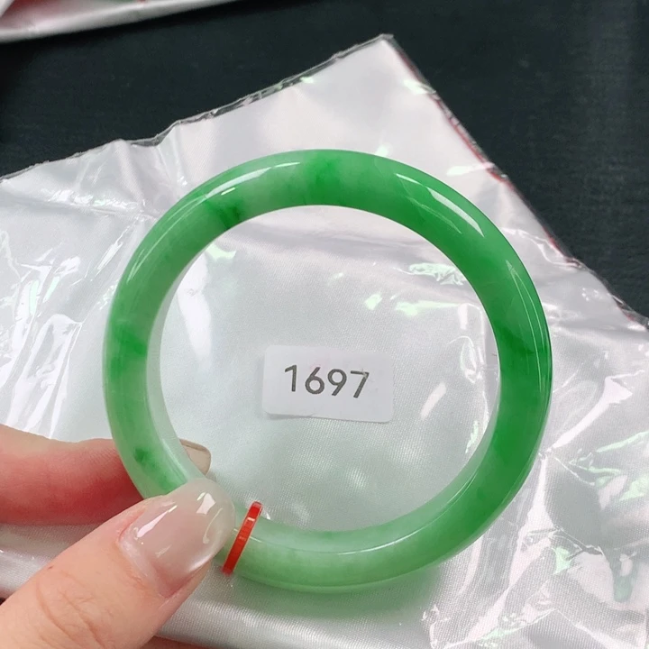 翡翠手镯未镶嵌老***爱天然缅甸翡翠手镯01