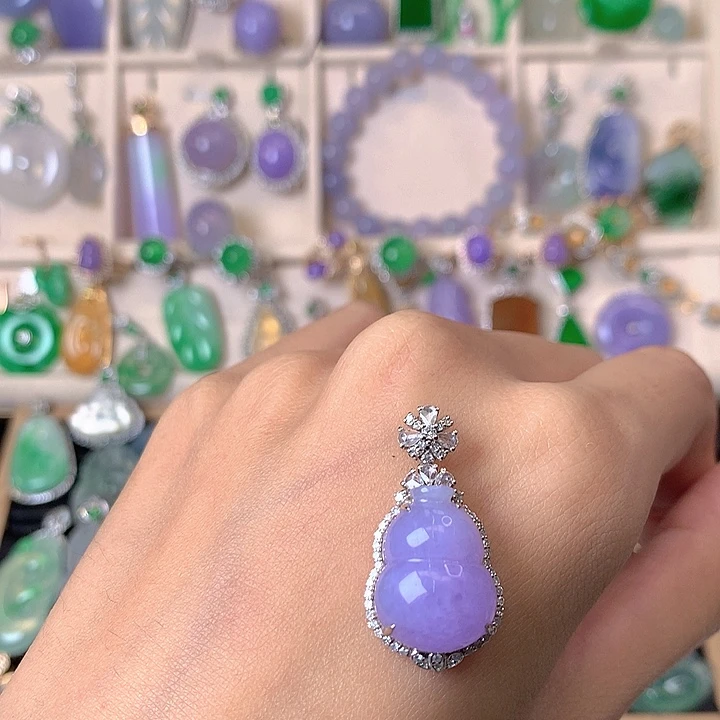 翡翠18K金镶嵌吊坠(不含链)吊坠