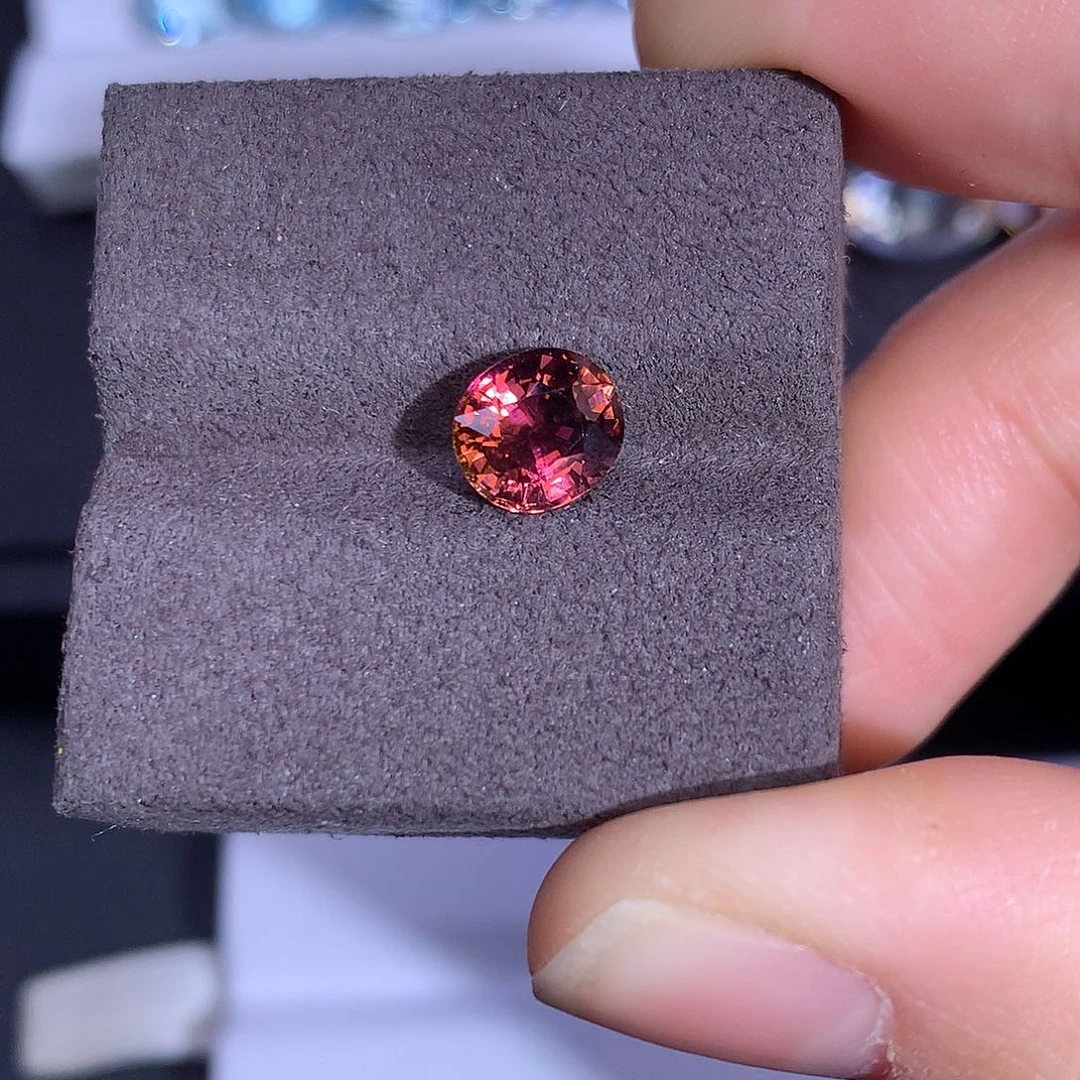 碧玺珠宝奇石未镶嵌1.35ct