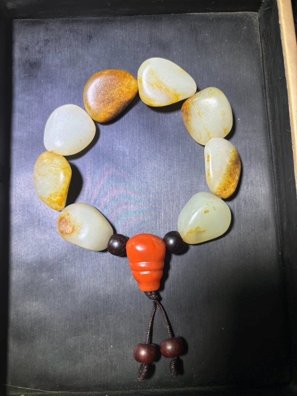 新疆和田玉手串