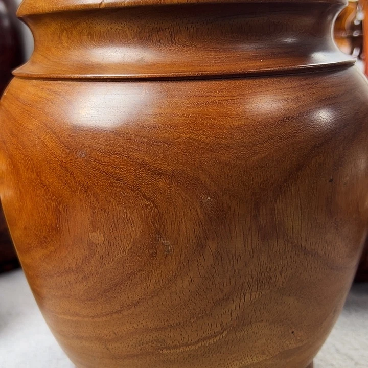 c***?缅甸花梨木大罐子一个