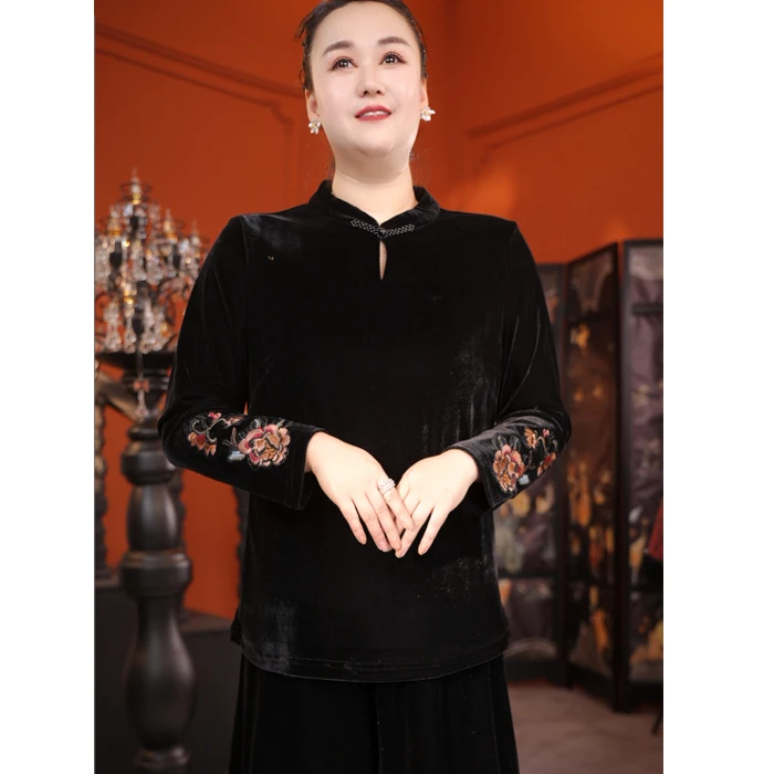 新款时尚洋气打底妈妈装显瘦气质小衫上衣