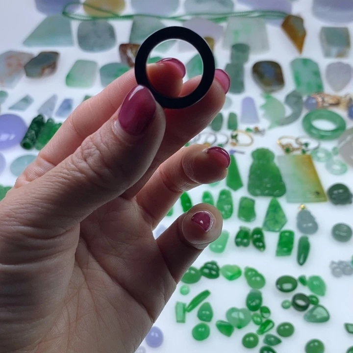 翡翠未镶嵌挂件天然翡翠