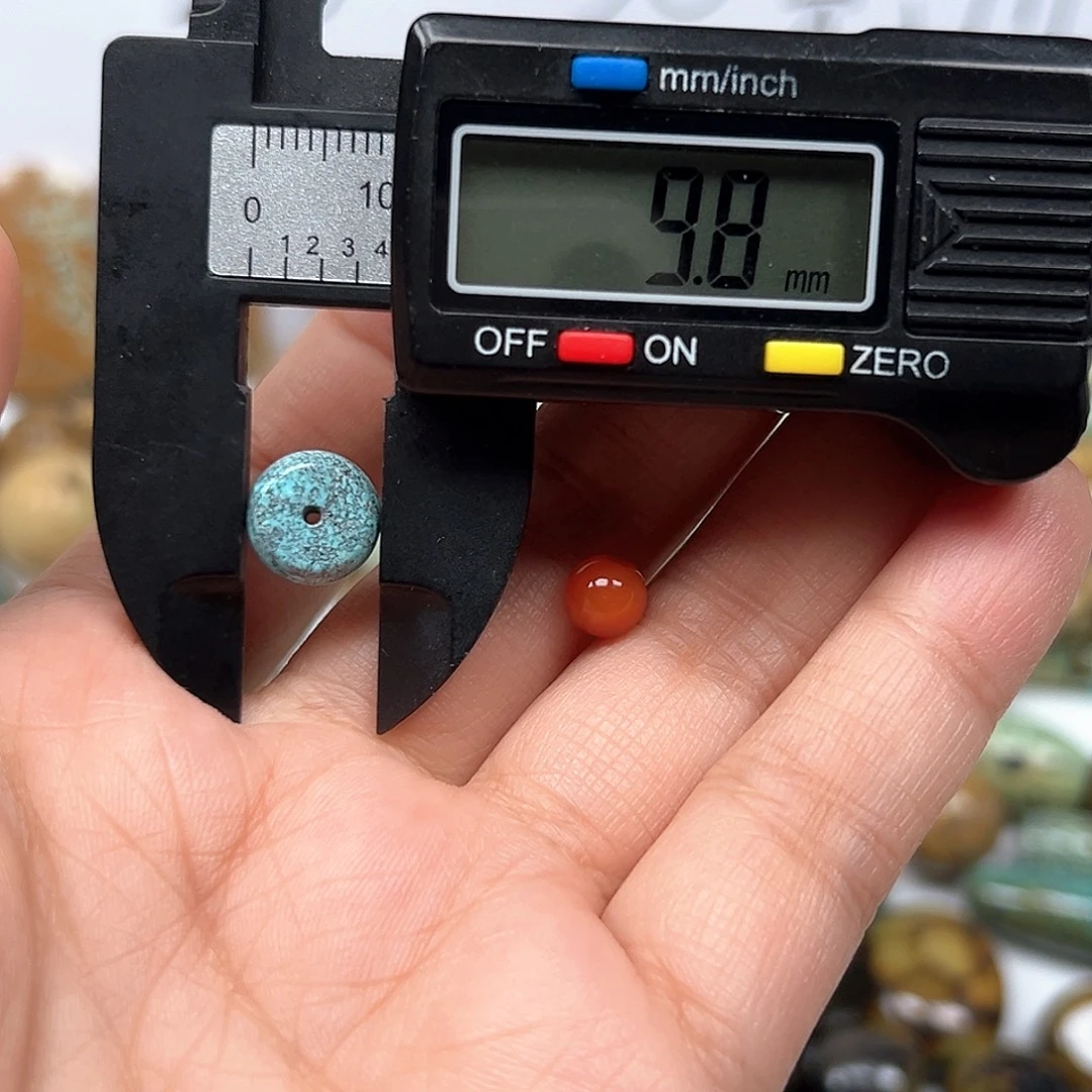未镶嵌南红玛瑙珠宝奇石