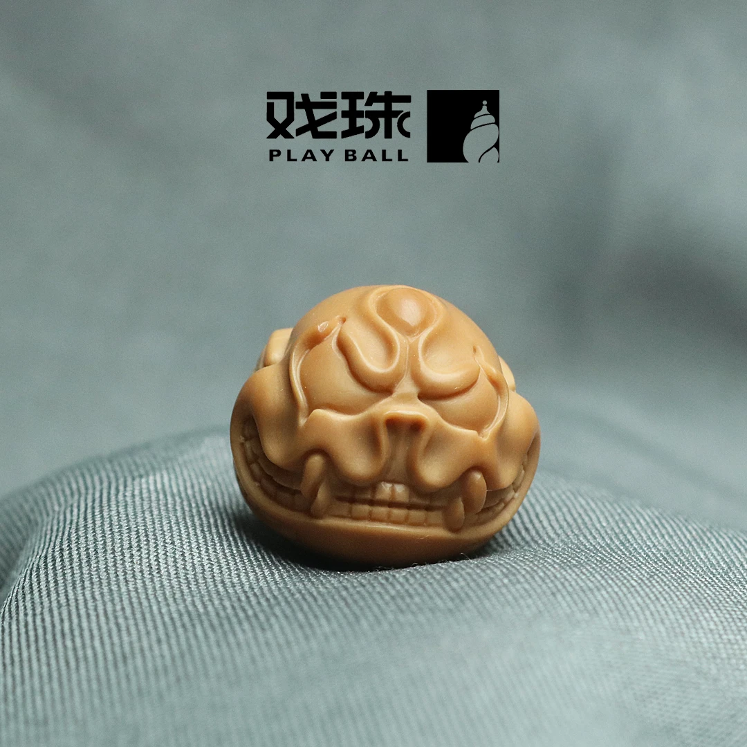 猴头雕刻恶魔小丑猴头核桃十二吊坠猴头配饰小丑男女礼物配饰