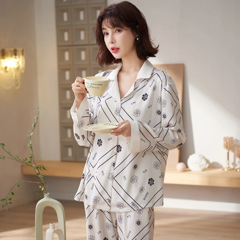 春夏款甜美长袖女士体闲印花大码冰雪丝家居服套装