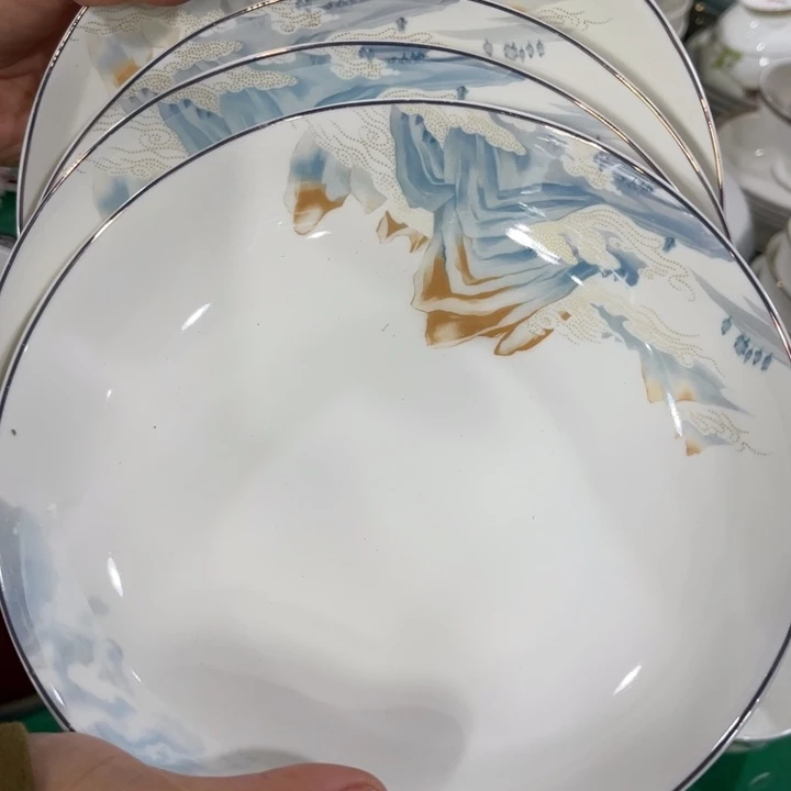 瓷片八寸深盘四个微瑕