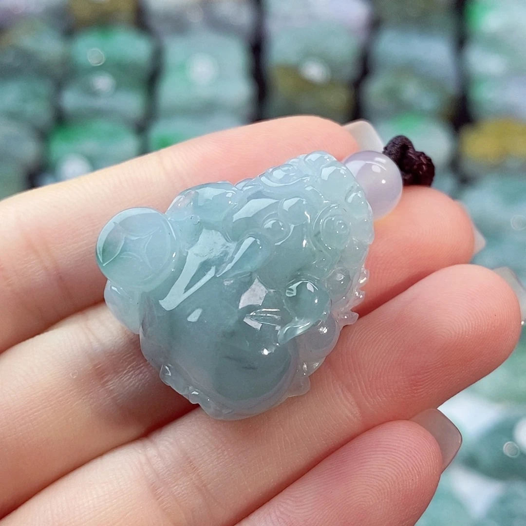 颈饰未镶嵌翡翠天然