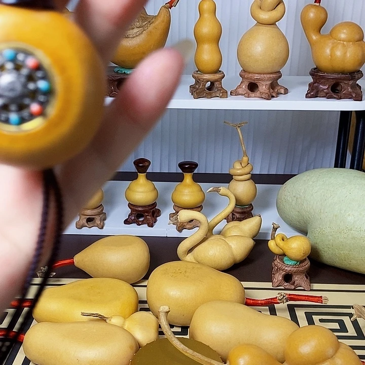 w***时来运转葫芦脖挂发发发