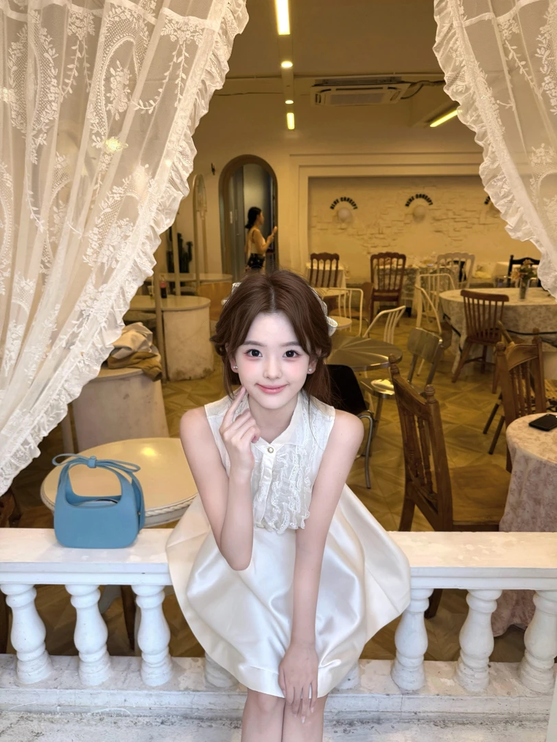 玩世千金 千金感法式复古蕾丝花边拼接缎面连衣裙气质显瘦A字短裙