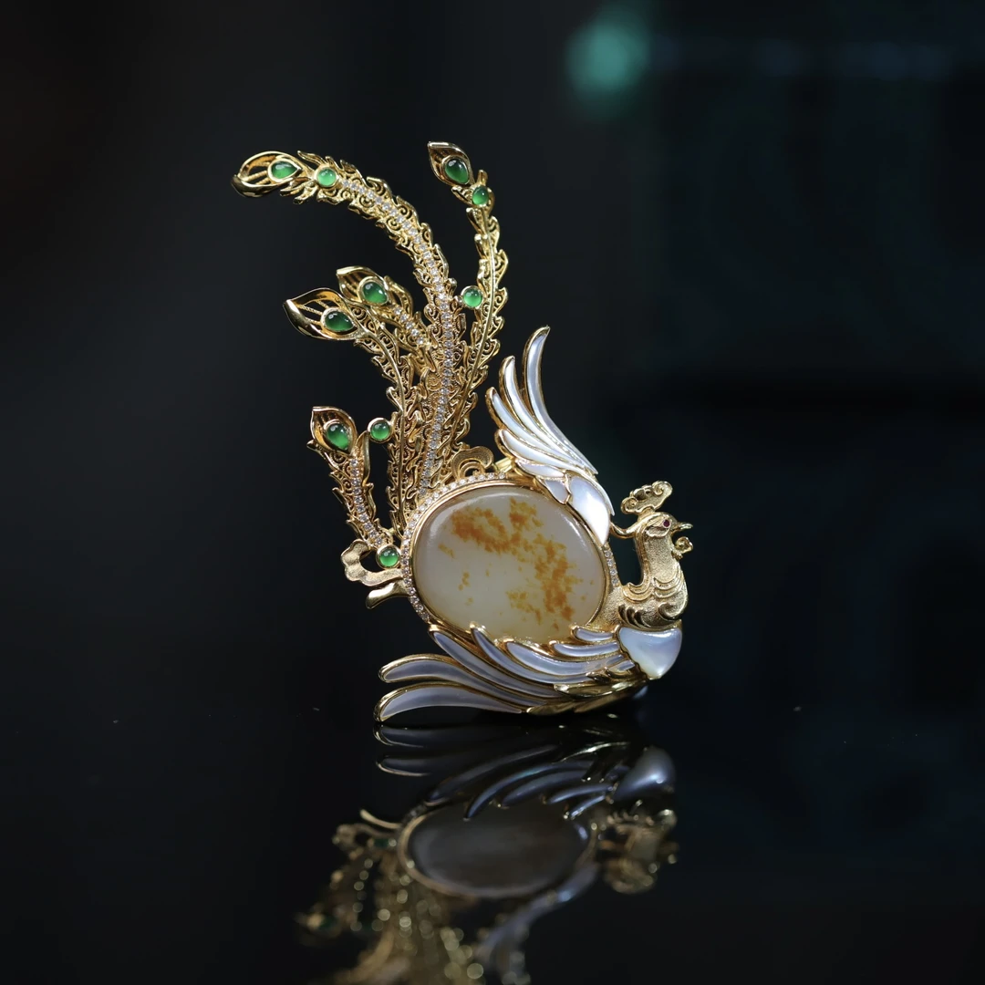 新疆和田玉凤凰胸针吊坠两用18K金