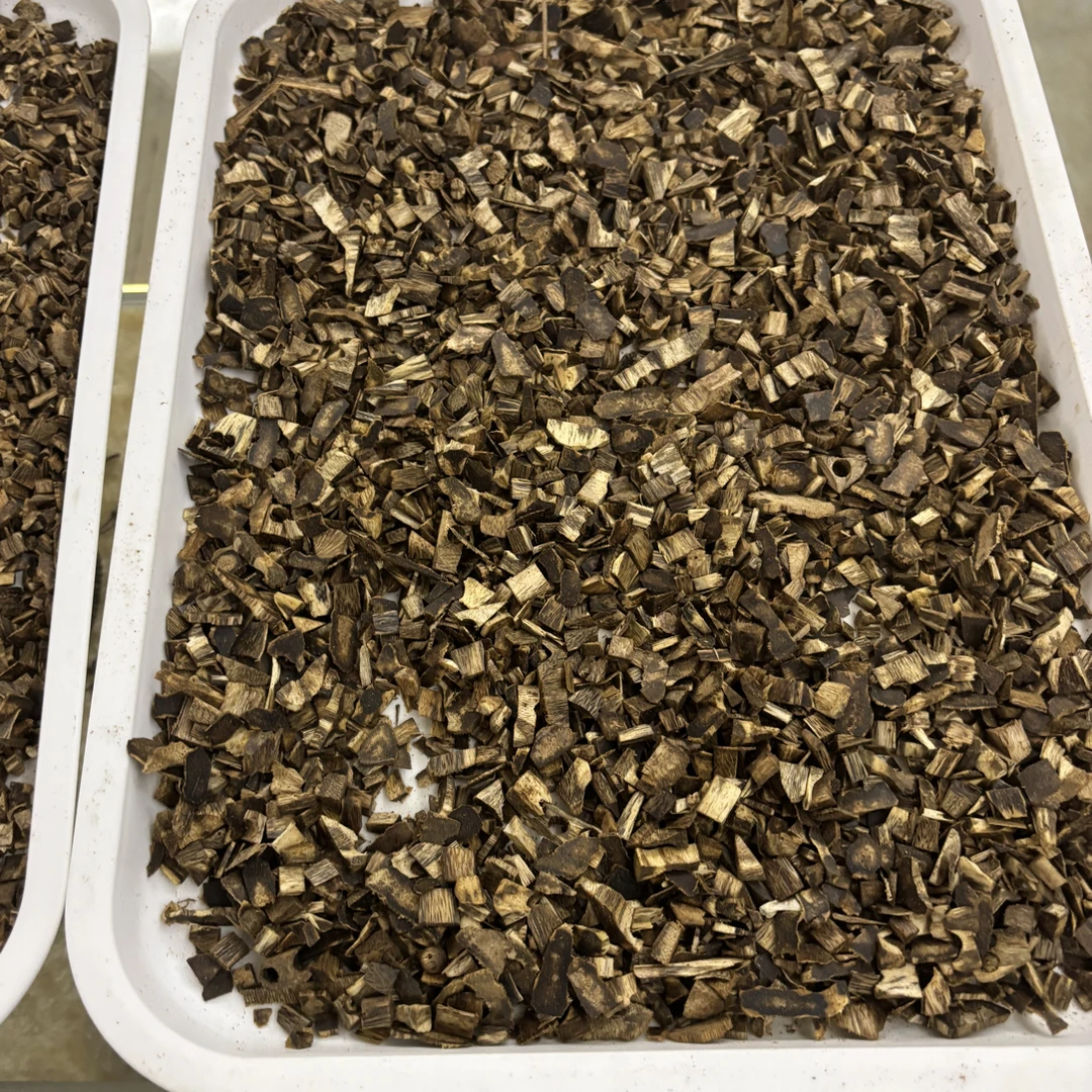 沉香白棋米粒碎料1克