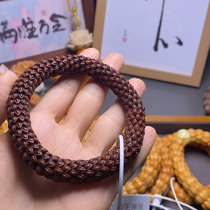 猴头核桃吊坠紫金鼠浅