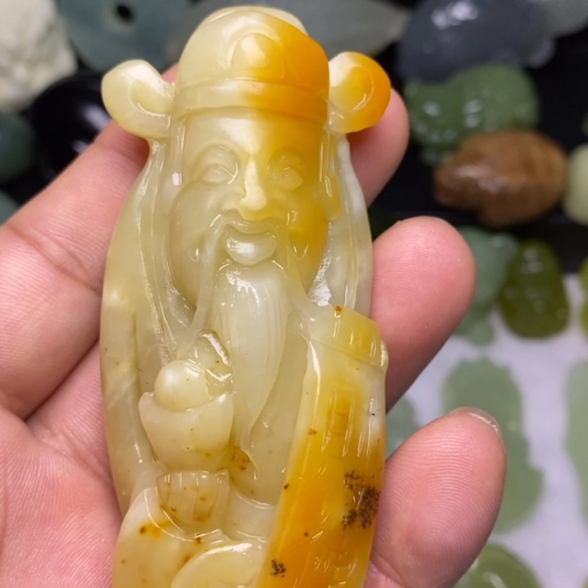 【闪购商品】蛇纹石玉颈饰未镶嵌嘟****了