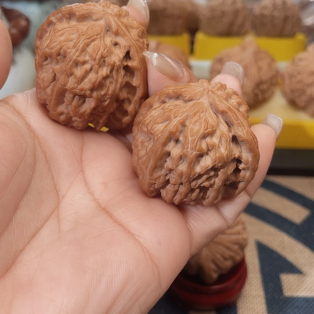 吊坠文玩核桃沐*白狮子40尺