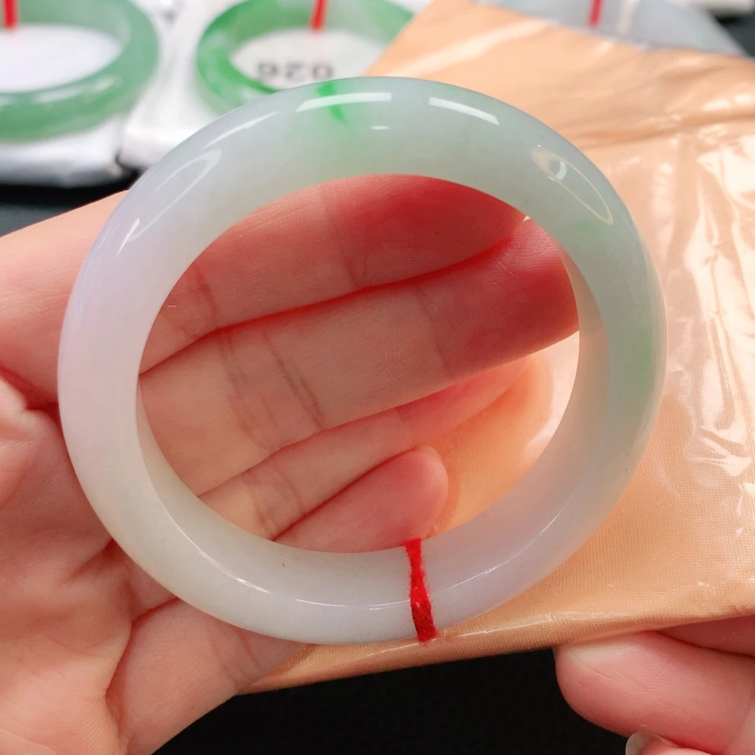 未镶嵌手镯翡翠52主