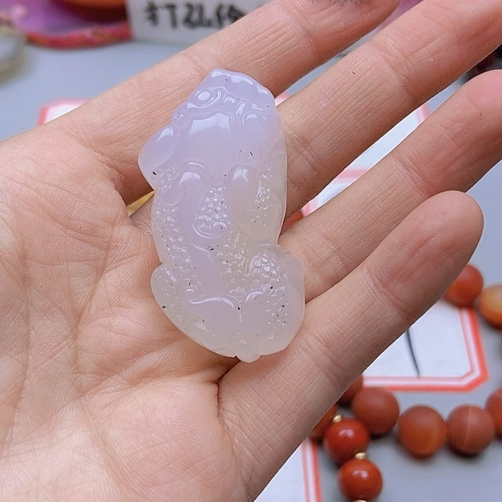 【闪购商品】玛瑙/玉髓珠宝半成品未镶嵌云**c
